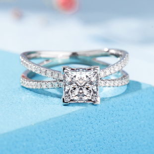37度 方钻双排18k金手工镶嵌方形裸钻定制结婚求婚钻石戒指女钻戒