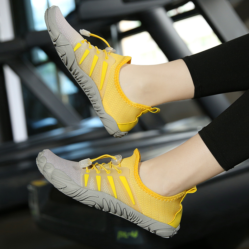 女健身房跑步机深蹲跳绳训练鞋 在家静音鞋 综训鞋 力量鞋 室内攀岩鞋