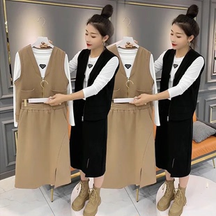 百搭长袖 韩版 时尚 2024新款 女款 套装 春季 T恤背心马甲半身裙三件套