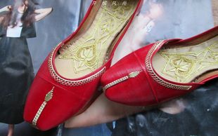 中跟鞋 印巴基斯坦手工牛皮鞋 纯皮系列绣花鞋 牛皮 鞋 女鞋 子女