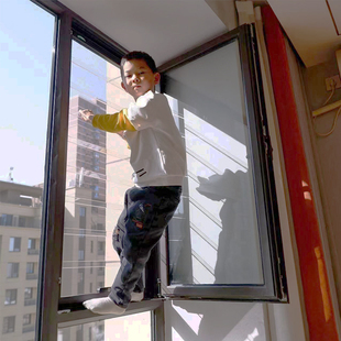 高透明高层儿童窗户防网纱一体围栏防掉坠