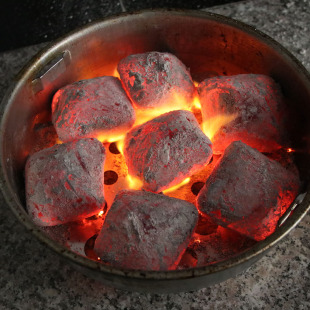 烧烤木炭家用烤碳环无保烟机竹制炭块碳条专用碳木碳速燃用品