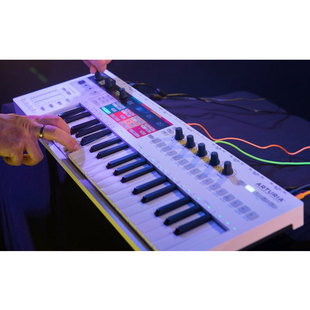 控制器音序器合成器 MIDI键盘 KeyStep Arturia pro