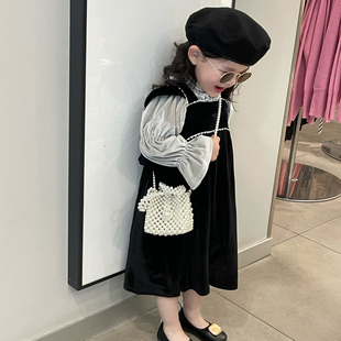 韩版 女童珍珠包包2024新款 时尚 公主手拎包洋气小女孩配饰斜挎包潮