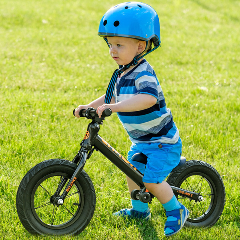德国小孩滑步车比赛充气轮胎转向保护铝合金减震儿童无脚踏滑行车
