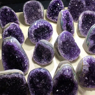 天然乌拉圭紫水晶簇紫晶洞片原矿石钱袋子聚宝盆紫色家居装 饰摆件