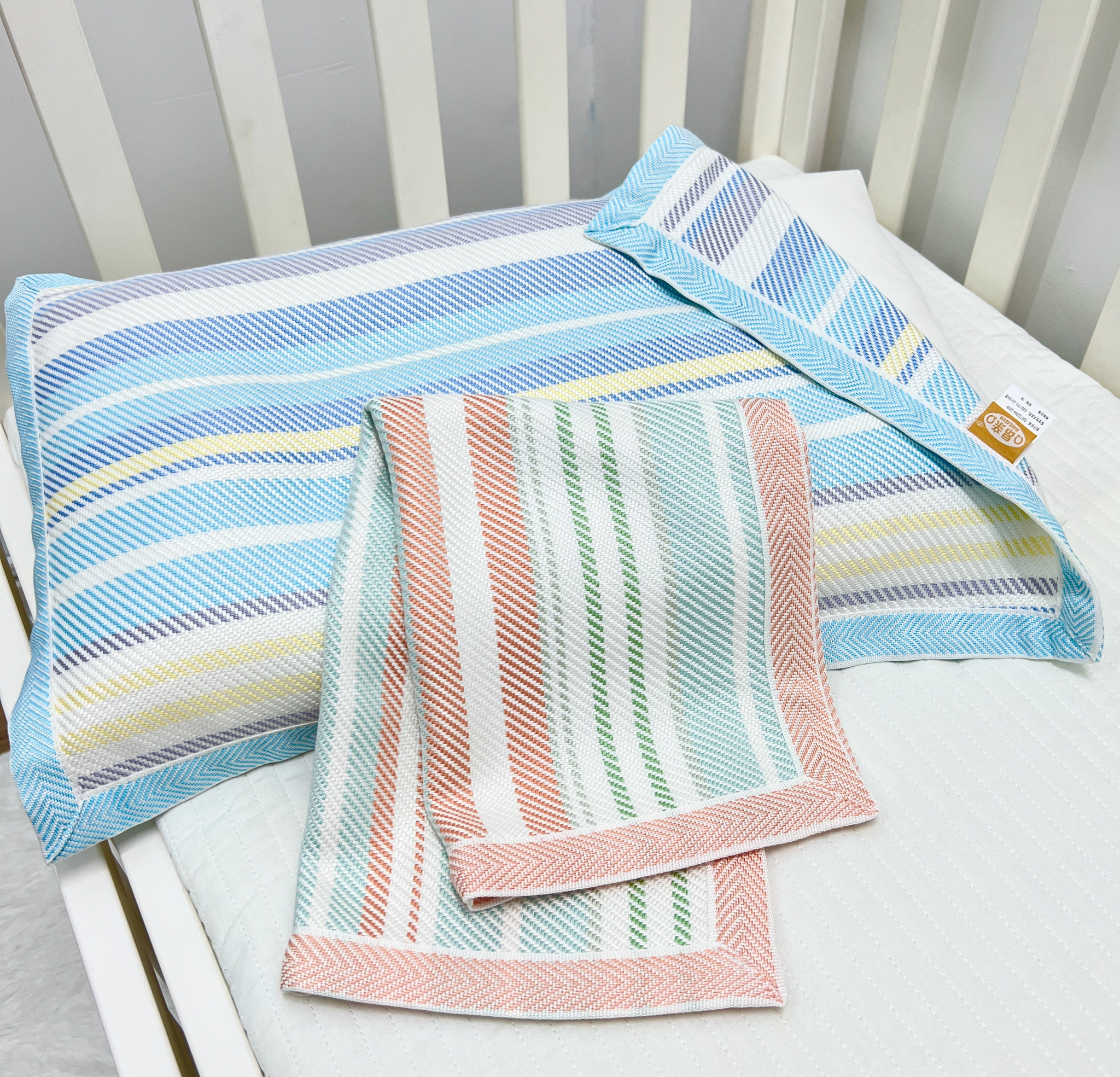 儿童冰丝枕巾婴儿凉滑吸汗枕头盖巾套成人宝宝竹纤维防螨抑菌夏凉