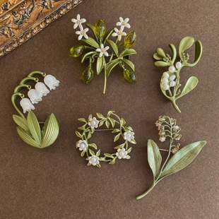 素雅个性 绿色植物淡水珍珠铃兰花缠花别针大衣配饰 复古文艺胸针