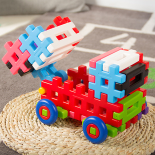 日本Toyroyal皇室玩具积木拼装 玩具益智拼插大颗粒软塑料儿童宝宝