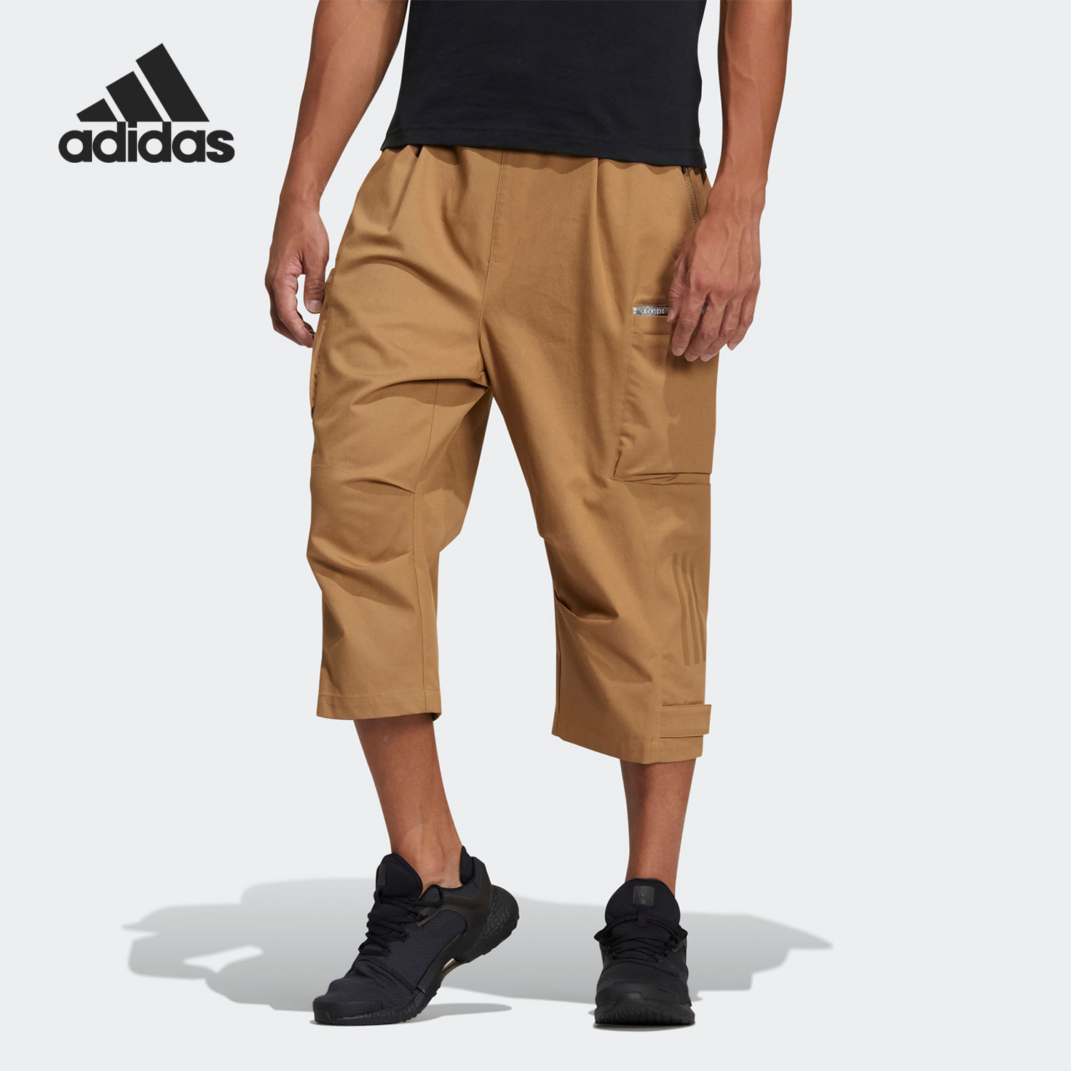 阿迪达斯正品 年新款 Adidas 透气休闲运动短裤 GP0957 男子夏季