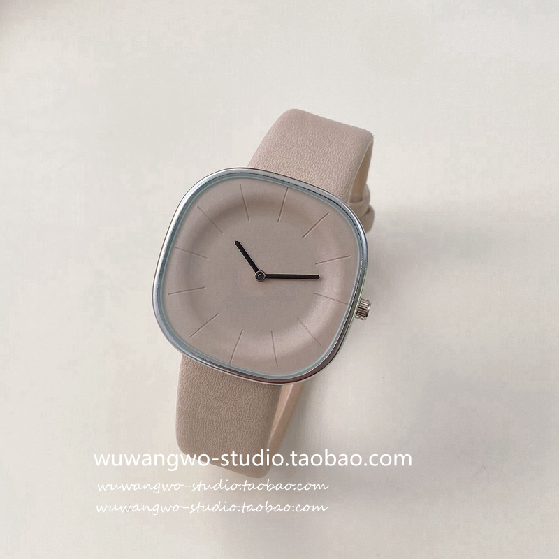 极简奶茶牛奶方糖ins时装 表 小众设计艺术创意气质手表女学生日式