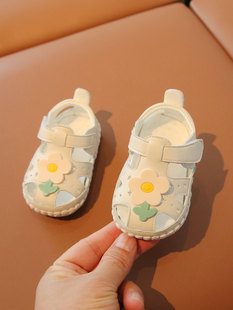 夏季 一岁女宝宝学步鞋 12月婴儿凉鞋 子夏0 公主 软底一段婴幼儿鞋