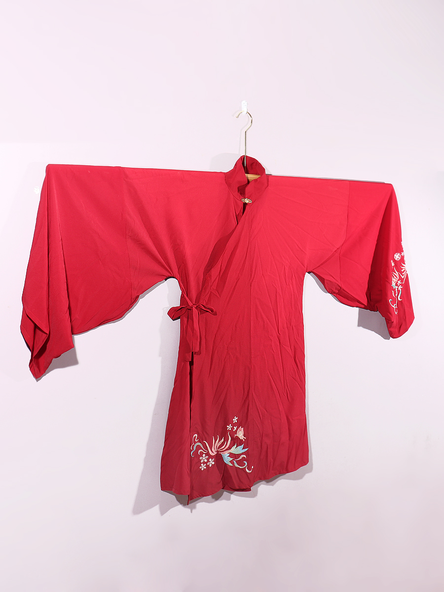 中式 汉服展示架壁挂式 旗袍和服挂架原木加长衣架服装 店实木挂衣架