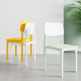 塑料椅子家用简约北欧餐椅靠背凳子书桌用可叠放网红奶茶店餐桌椅