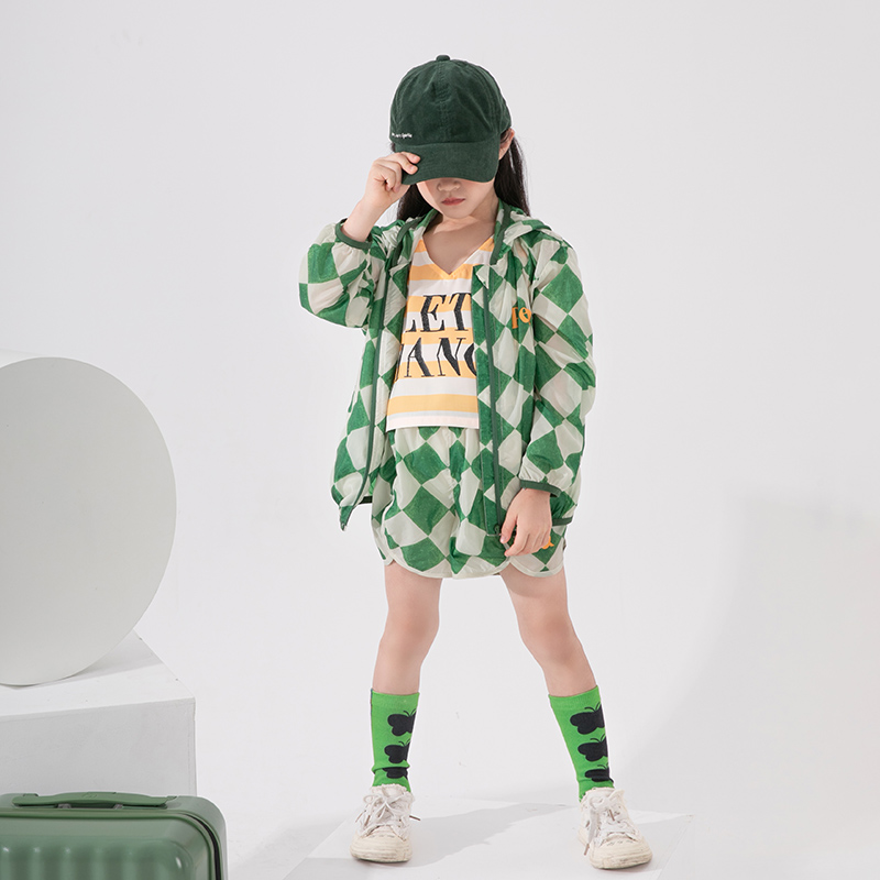 新款 男女童绿色格子防晒衣外套连帽衫 Keai夏季 套装 洋气防晒服 短裤