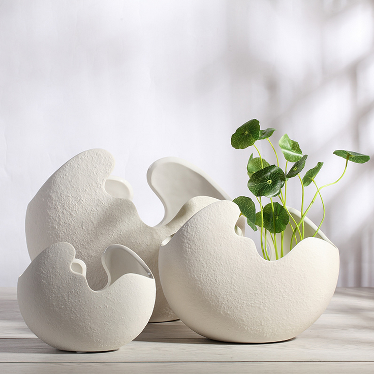 景德镇陶瓷器白色蛋壳创意小花瓶现代艺术客厅装 饰品水培插花摆件