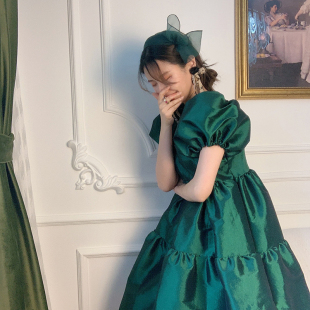 娃娃裙气质宽松大摆裙高级感绿色方领泡泡袖 连衣裙新 2021设计师款