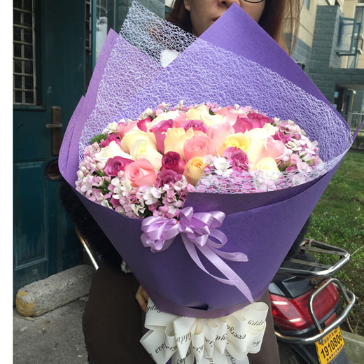 33朵紫玫瑰多色玫瑰精美清新款 苏州本地园区鲜花店礼物送花