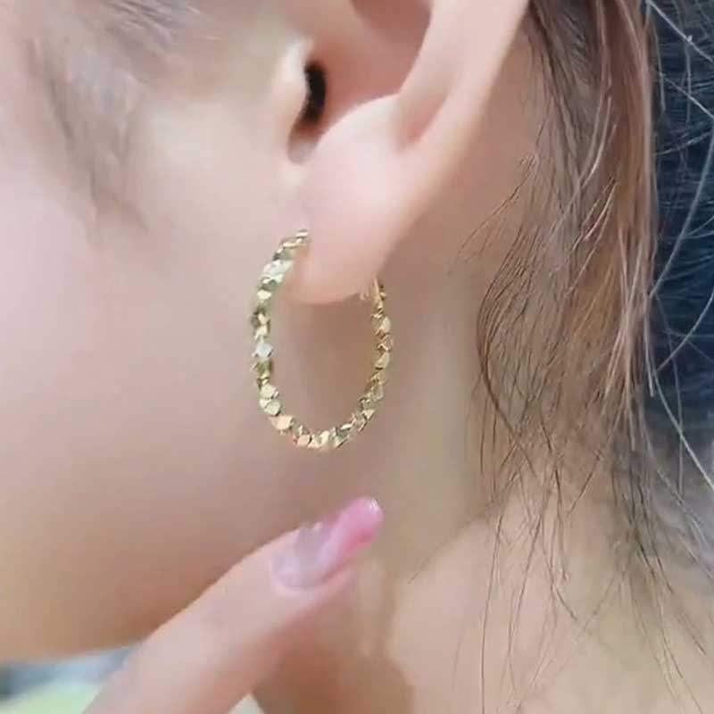 夸张耳环新款 高级感气质圈圈耳饰女 韩国网红轻奢小众耳圈银针时尚