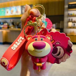 正版 迪士尼草莓熊汽车钥匙扣女精致米奇公仔书包挂件钥匙链饰品男