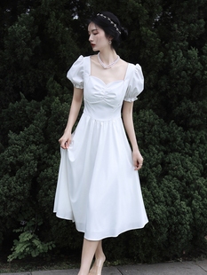 2023年夏季 新款 法式 方领连衣裙显瘦气质名媛风白色裙子女