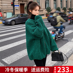 羊羔毛上衣 宽松小个子时尚 2022冬季 绿色炸街羊剪绒外套女短款 新款