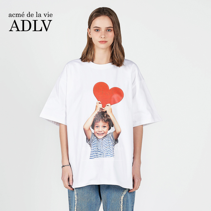 韩国潮牌新款 爱心男孩短袖 ADLV 娃娃脸T恤宽松黑色男女同款 经典