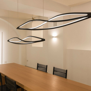 后现代简约风格 意大利艺术设计餐厅吧台办公室扭转螺旋餐桌长吊灯