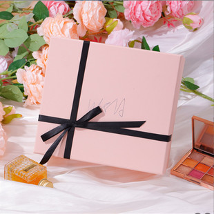 礼品盒粉色生日礼物盒大号口红化妆品包装 盒伴娘伴手礼盒空盒子