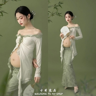 新款 孕妇拍照服装 影楼大肚摄影写真新中式 复古工笔画连衣裙