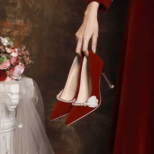 女新娘鞋 不累脚结婚鞋 婚鞋 禾秀婚纱两穿尖头红色高跟鞋 高级感 中式