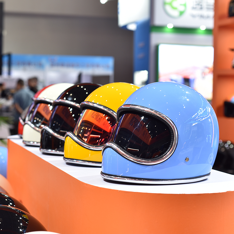 新款 玻璃钢材质太空盔 汤普森 MOTOSTAR 非摩托车头盔 复古头盔