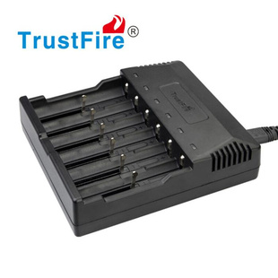 Trustfire 16340 AA充电器6槽1.2V 14500 3.7V 012多功能18650