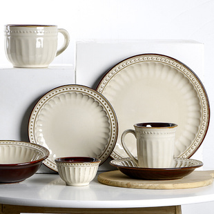 浮雕陶瓷餐具家用西餐盘浅口碗沙拉碗水杯小碗创意盘碗杯套装 欧式