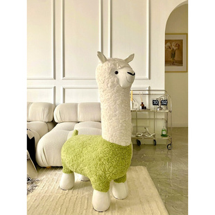 创意羊驼座椅凳子动物坐凳落地网红摆件客厅装 饰乔迁新居搬家礼物