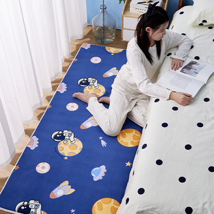 牛奶绒卡通卧室地毯床边毯新款 儿童可爱房间主卧地垫家用长条加厚
