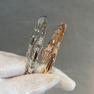 AU750玫瑰金美国进口莫桑石群镶首尾钻蛇形手镯纯银18K白金手环
