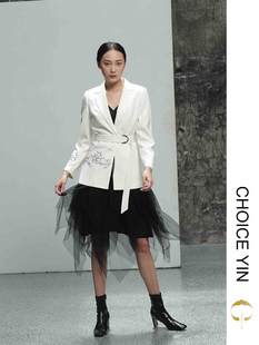 CHOICE YIN高级感时尚 腰带修身 手绘西装 国风女装 秋冬 场景定制中式