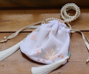 儿童女童古风包包斜挎小包小孩中国风汉服刺绣布包小荷包小仙女包